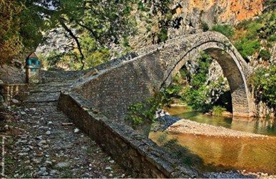 Η καμάρα του Φιδάρη, το αρχαιότερο γεφύρι της Αιτωλοακαρνανίας 